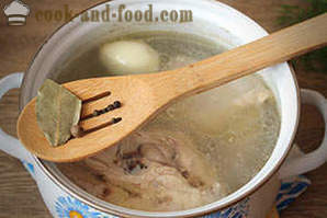 Cómo cocinar sopa de pollo con arroz