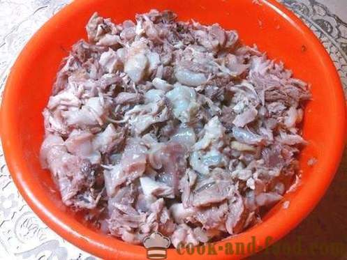 Sabrosas patas de cerdo en gelatina y carne