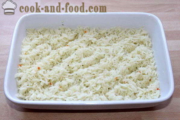 Cazuela de arroz de coliflor con albóndigas