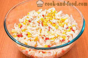 Ensalada de cangrejo con arroz y maíz