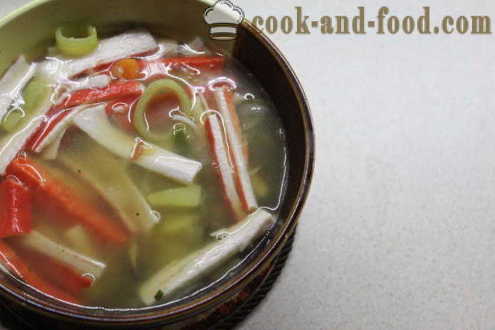 Sopa con palitos de cangrejo y verduras - Cómo cocinar con palitos de cangrejo, una fotos paso a paso de la receta m