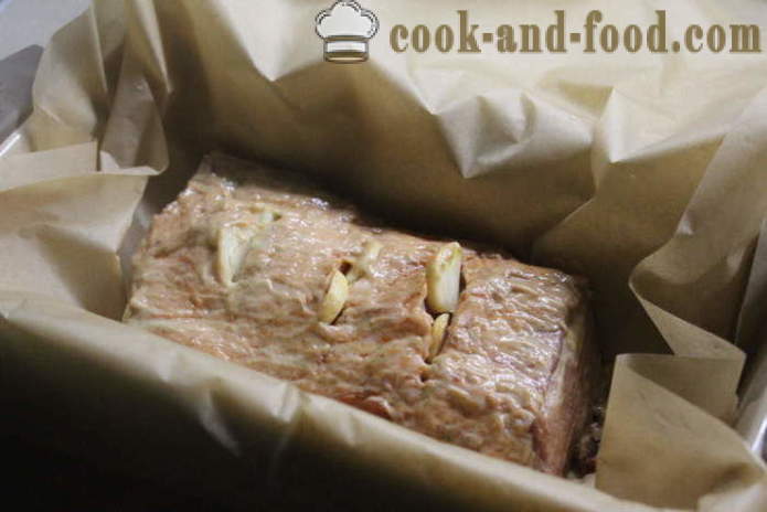 Carne de cerdo en el horno, horno con setas y verduras - a hornear deliciosa pechuga en el horno, la receta con una foto poshagovіy