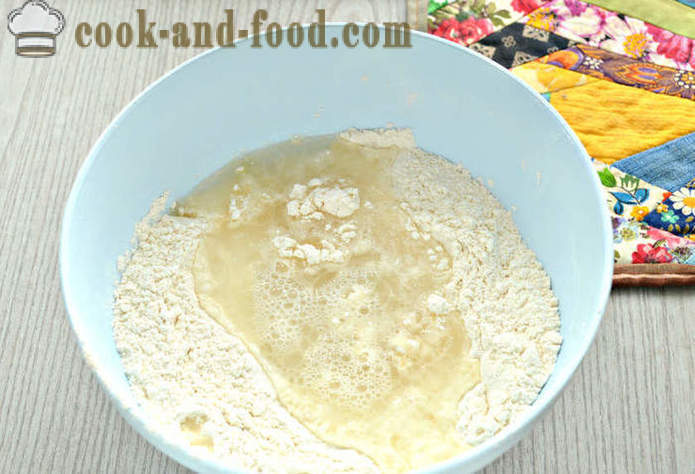 La pasta choux de albóndigas y raviolis - como amasar la masa para empanadillas, sin huevos, videos y un paso a paso de la receta fotos