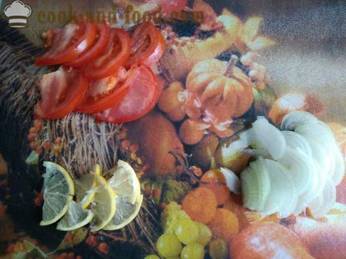 Caballa al horno con tomates y un limón en papel de aluminio - caballa al horno con limón como en el horno, con un paso a paso las fotos de la receta