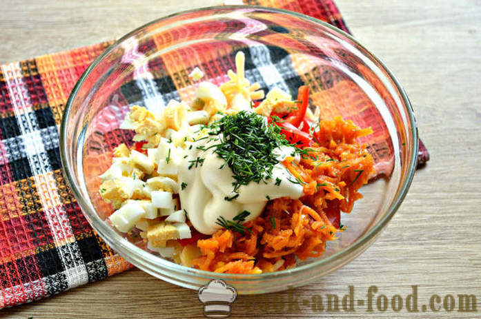 Ensalada de queso con tomates cherry, huevo y zanahoria en coreano - ¿Cómo hacer ensalada de queso, un paso a paso de la receta fotos