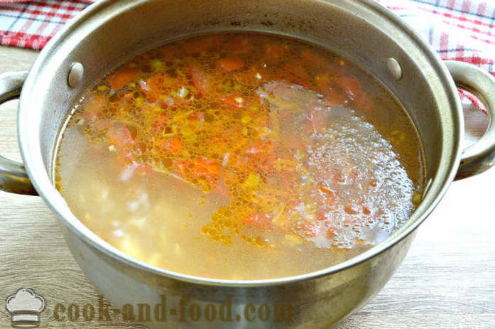 Sopa con los guisantes en lata y la col - cómo cocinar sopa de repollo y guisantes, un paso a paso de la receta fotos