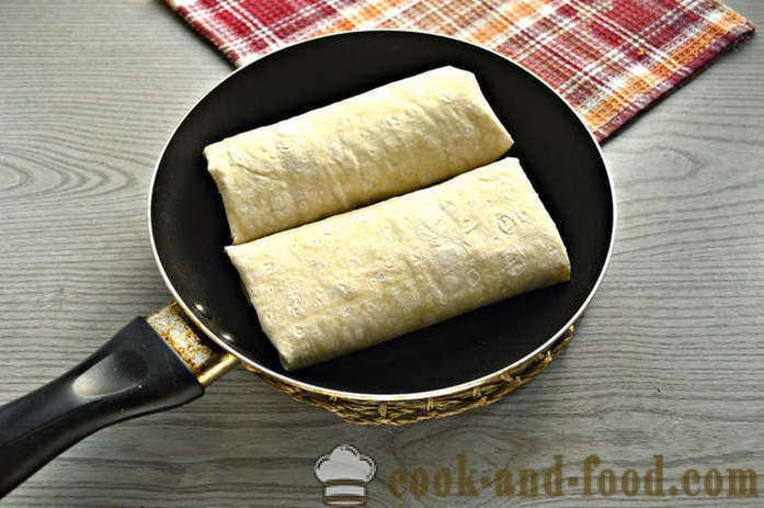 Salchichas en pan de pita con queso y mayonesa - Cómo hacer salchichas en pan de pita, un paso a paso de la receta fotos