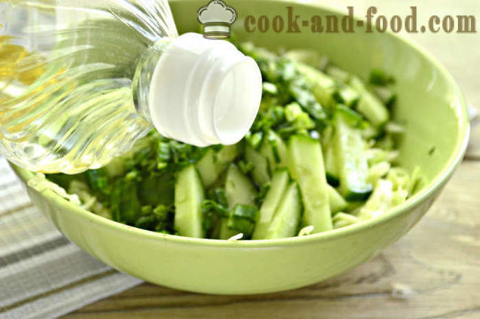 Ensalada simple de la col y pepino en vinagre - cómo hacer una deliciosa ensalada de col y pepino dulce con un paso a paso las fotos de la receta