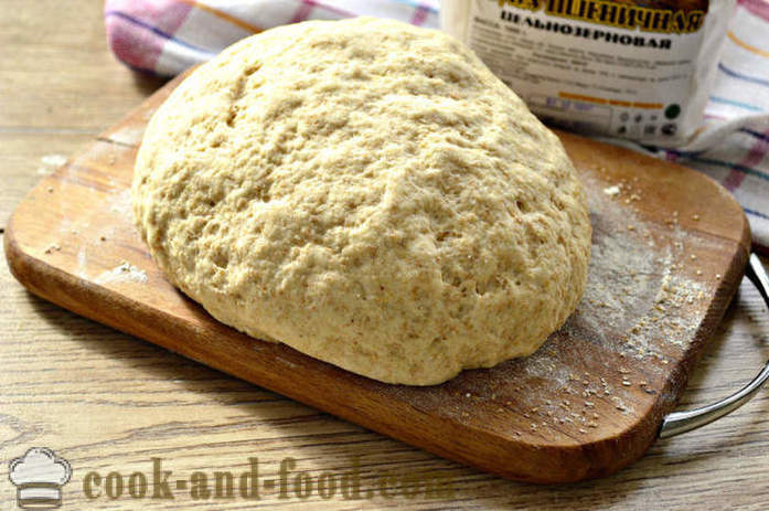 Deliciosa pasta para tartas y pasteles en el horno - Cómo hacer una masa de levadura con harina de trigo integral, receta poshagovіy con una foto