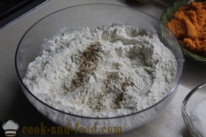 Torta sencilla con las zanahorias y semillas de amapola - cómo hacer un pastel de zanahoria en el horno, con un paso a paso las fotos de la receta