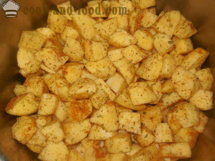 Solyanka con salchichas y patatas en multivarka - cómo cocinar una deliciosa salchicha con papas, un paso a paso de la receta fotos