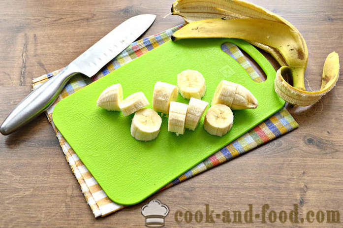 Batido de plátano con copos de avena - Cómo hacer un batido de plátano con leche y la harina de avena en una licuadora, un paso a paso de la receta fotos