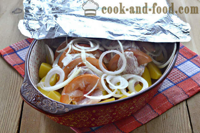 Patatas al horno con pollo y tomate - a cocinar pollo al horno con patatas, un paso a paso de la receta fotos