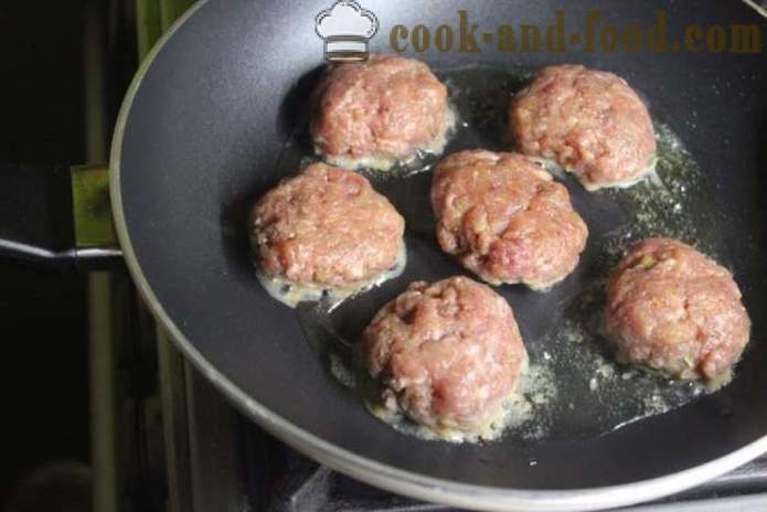 Albóndigas al horno con patatas y verduras - la forma de cocinar las albóndigas en el horno, con un paso a paso las fotos de la receta