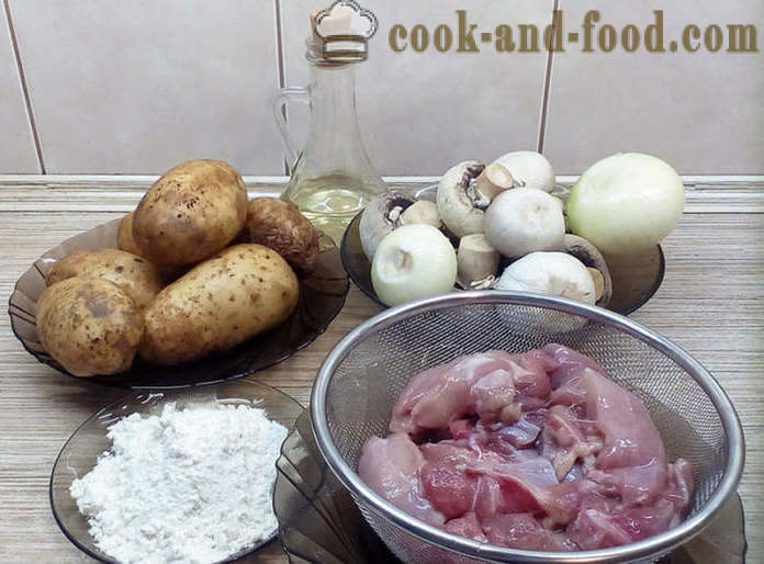 Asado sabroso con las patatas en el horno - Cómo cocinar un asado con patatas, carne y setas, un paso a paso de la receta fotos