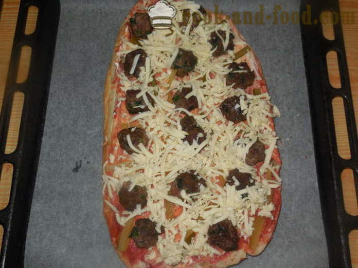 La pizza de pita gruesa perezoso en el horno - a cocinar de la pizza de pita terminado, un paso a paso de la receta fotos