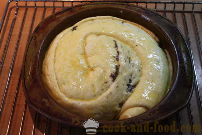 Torta de semilla de levadura-snail amapola - cómo hacer la torta de semilla de amapola de masa de levadura, un paso a paso fotos de la receta