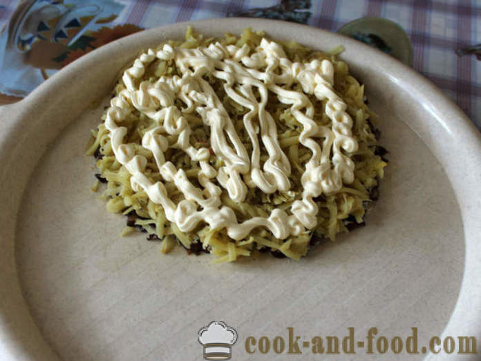 Ensalada de hongos sencilla con champiñones y queso - Cómo preparar una ensalada con setas, un paso a paso de la receta fotos