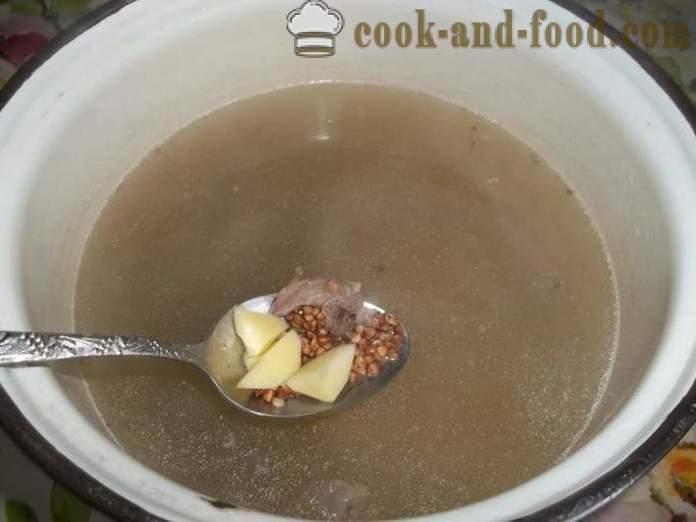 Sopa de trigo sarraceno con carne de res - cómo cocinar sopa de caldo de trigo sarraceno, un paso a paso de la receta fotos