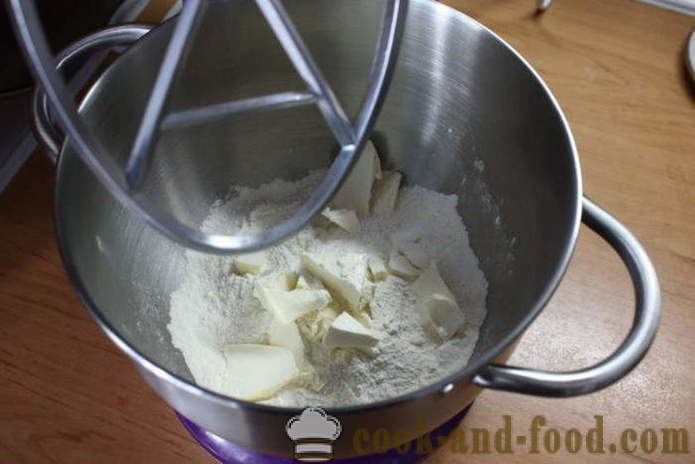Los más deliciosos bollos de leche sin levadura - cómo hornear panecillos en el horno con la carne, un paso a paso de la receta fotos