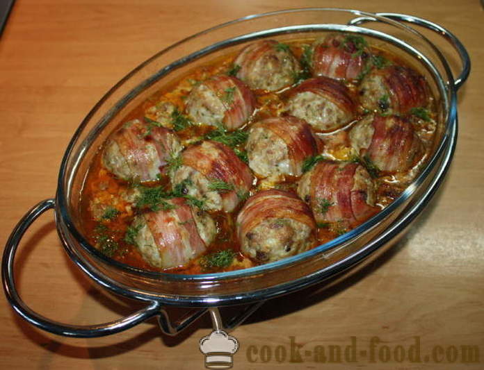 Albóndigas deliciosas en el horno con una salsa de verduras - cómo cocinar albóndigas en salsa de verduras, un paso a paso de la receta fotos
