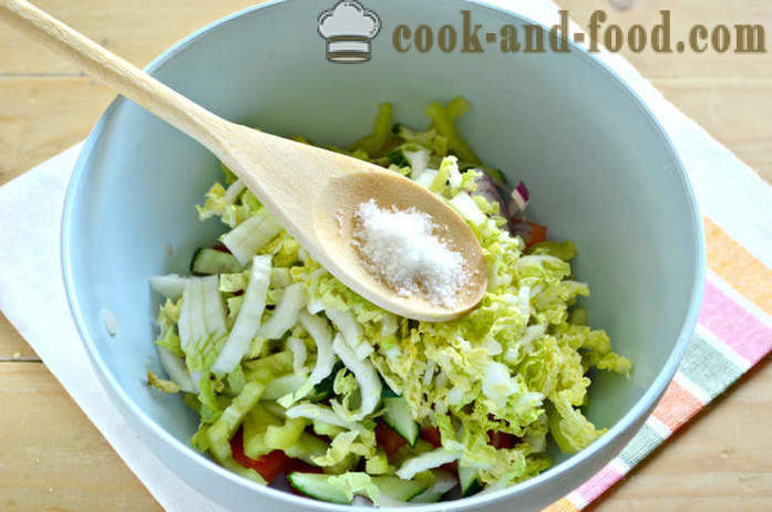 Deliciosa ensalada de col china y hortalizas - cómo hacer una ensalada de col china, tomates y pepinos, con un paso a paso las fotos de la receta