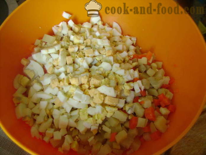 Ensalada francés sin carne y embutidos - cómo preparar una ensalada con manzana, con un paso a paso las fotos de la receta