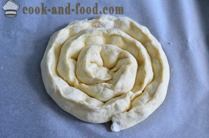 Empanada de la cereza-caracol en el kéfir - cómo cocinar un pastel con cereza-caracol, un paso a paso de la receta fotos