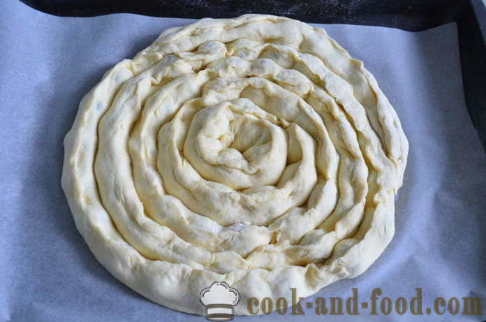 Empanada de la cereza-caracol en el kéfir - cómo cocinar un pastel con cereza-caracol, un paso a paso de la receta fotos