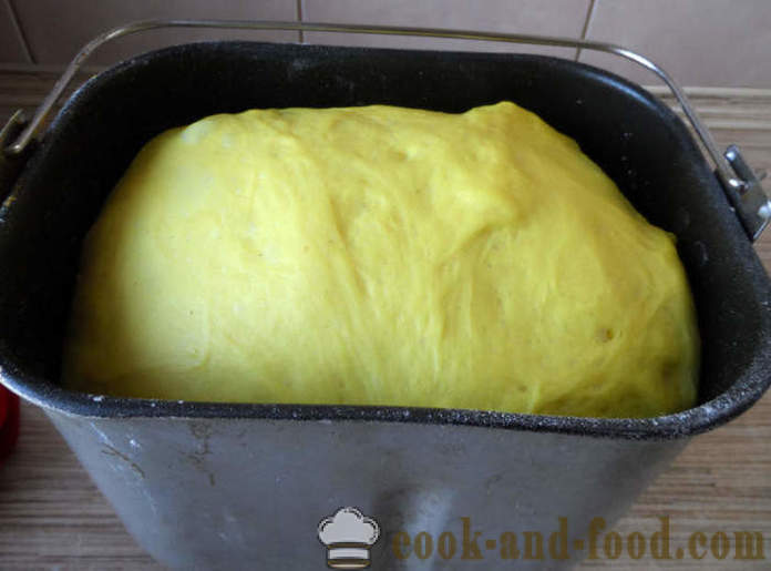 Carne girasol de pastelitos - cómo hacer un pastel de levadura, girasol, paso a paso las fotos de la receta