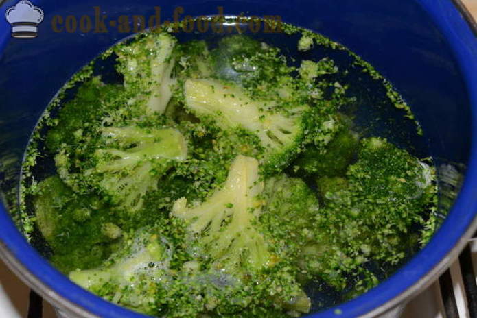 Delicioso puré de verduras de brócoli congelado - cómo cocinar puré de brécol, un paso a paso de la receta fotos