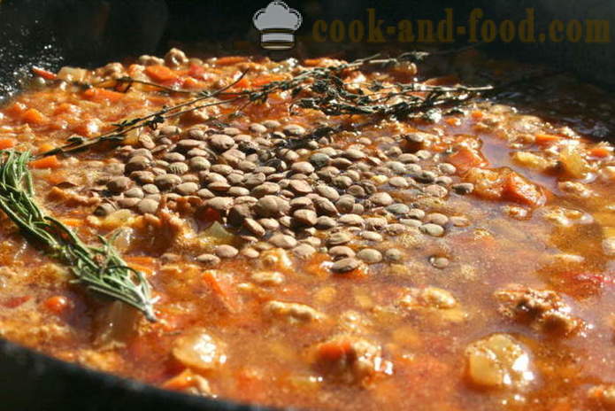 Estofado con lentejas, verduras y salsa - cómo cocinar lentejas con carne y salsa, un paso a paso de la receta fotos