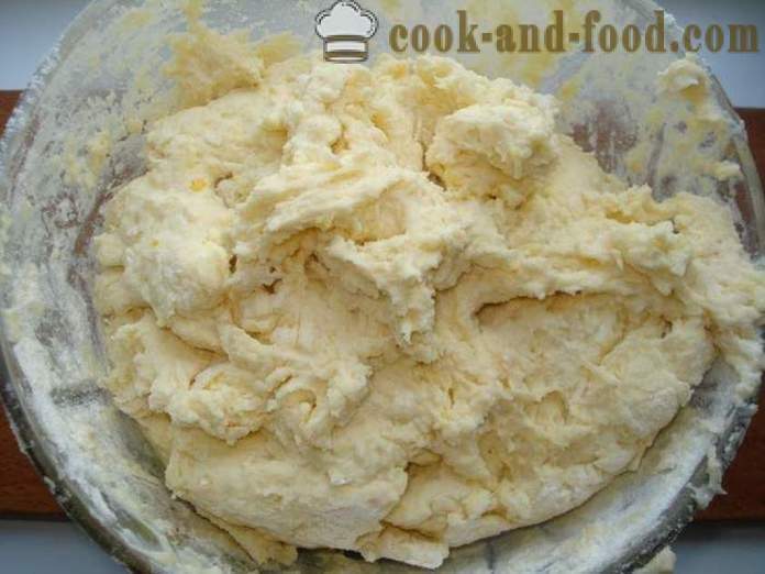 Pastel de queso simple magdalena en multivarka - cómo cocinar un pastel en multivarka, paso a paso las fotos de la receta