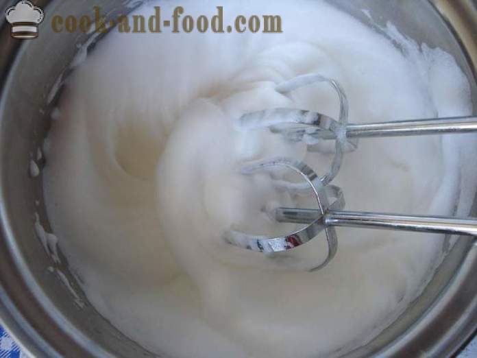 Delicioso pastel de merengue merengue o - la forma de cocinar el merengue en multivarka, paso a paso las fotos de la receta