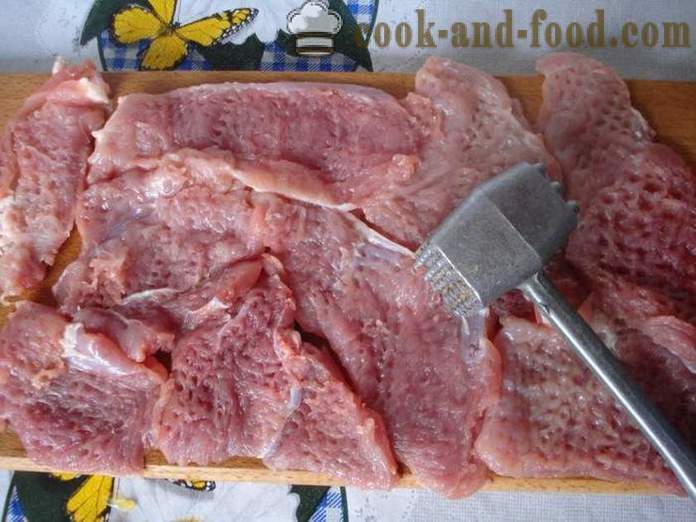 Chuletas de cerdo jugosas en masa - cómo hacer una chuleta de cerdo suave y jugosa en la sartén, un paso a paso de la receta fotos