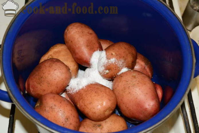 Patatas cocidas con su piel para una ensalada - cómo cocinar patatas con piel en una cacerola, con un paso a paso las fotos de la receta