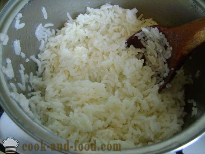 Guarnición de arroz delicioso desmenuzable - cómo cocinar guarnición de arroz crujiente en chino, un paso a paso de la receta fotos