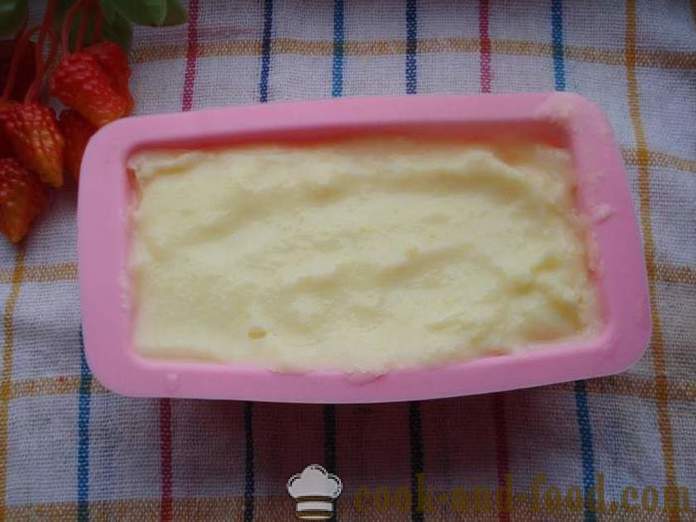 Los helados caseros a base de leche con el almidón - cómo hacer un helado en casa, paso a paso las fotos de la receta