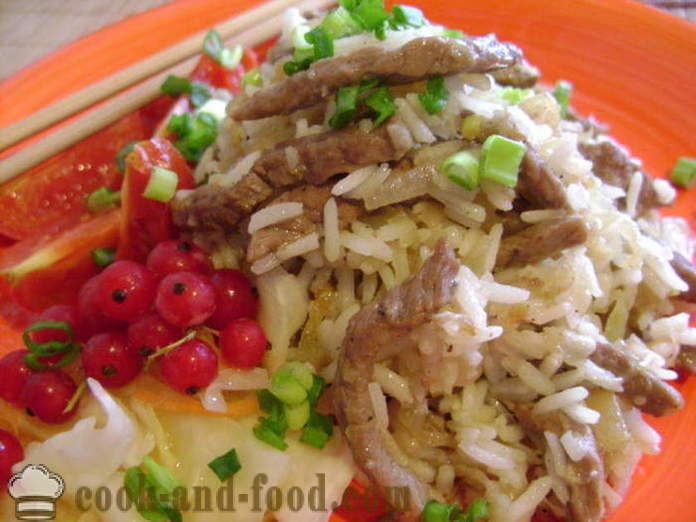 Arroz con la carne en chino - la forma de cocinar el arroz con la carne en una sartén, un paso a paso de la receta fotos