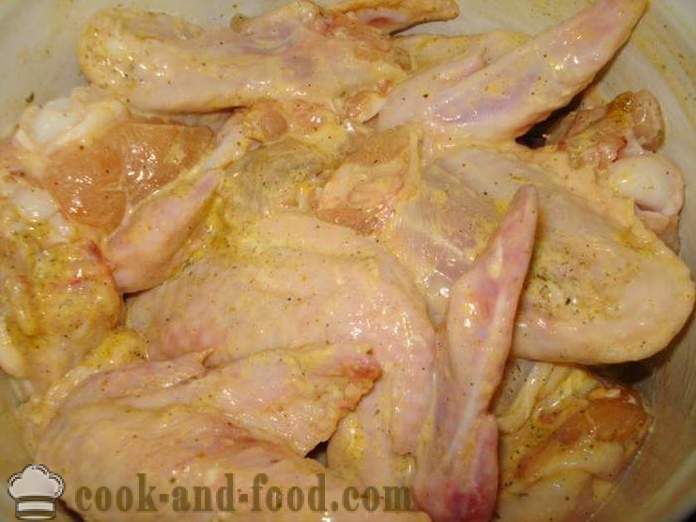 Brochetas de alitas de pollo - como un adobo sabroso para alitas de pollo barbacoa, un paso a paso de la receta fotos