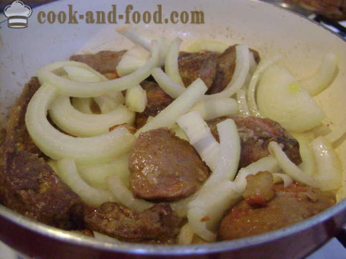 Hígado con patatas en una sartén - cómo cocinar hígado de ternera con patatas, un paso a paso de la receta fotos