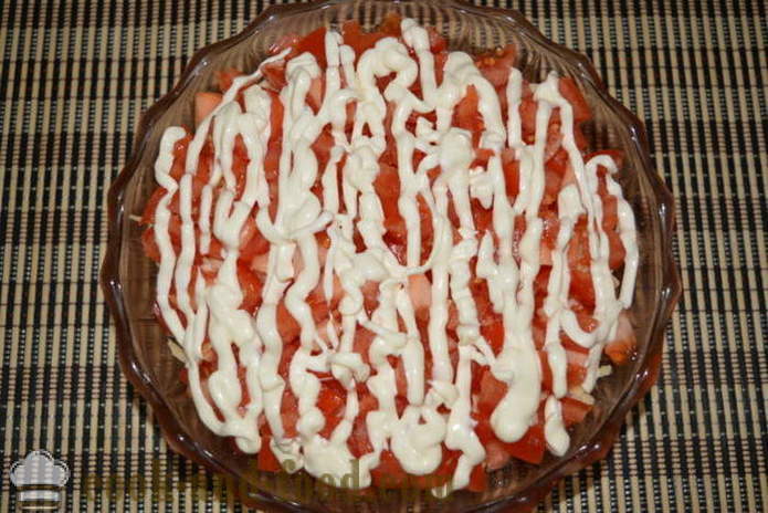 Ensalada con palitos de cangrejo, tomates, queso y huevos - a cocinar una deliciosa ensalada de palitos de cangrejo, un paso a paso de la receta fotos