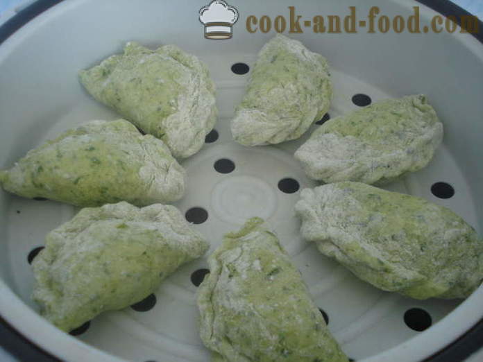 Bolas de masa hervida al vapor exuberantes, yogur y patatas - Cómo cocinar albóndigas con patatas al vapor, con un paso a paso las fotos de la receta