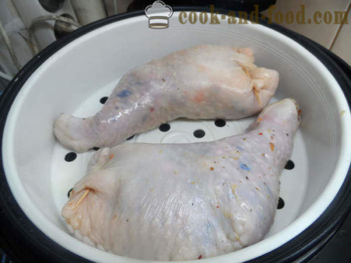 Muslos de pollo rellenas - cómo cocinar las piernas de pollo rellenas, fotos paso a paso de la receta