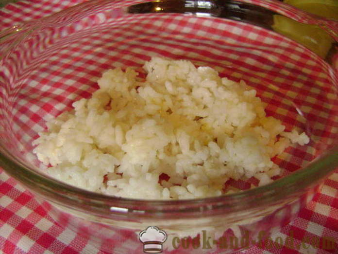 Ensalada simple pescado con arroz y huevo - cómo cocinar ensalada de pescado con arroz, un paso a paso de la receta fotos