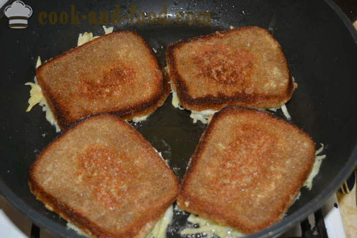 Bocadillos calientes con patatas crudas ralladas - Cómo hacer bocadillos calientes en la sartén, un paso a paso de la receta fotos