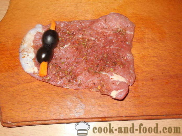 Rodillos de carne rellenos al horno - a cocinar rollitos de carne en pinchos, un paso a paso de la receta fotos