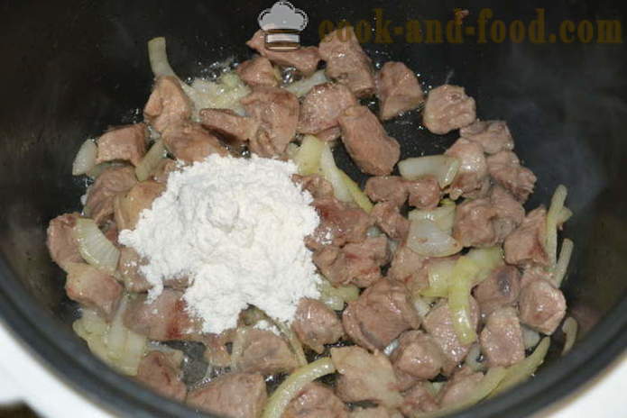 Cerdo con setas en multivarka como gulash - cómo cocinar la carne de cerdo con setas en multivarka, paso a paso las fotos de la receta