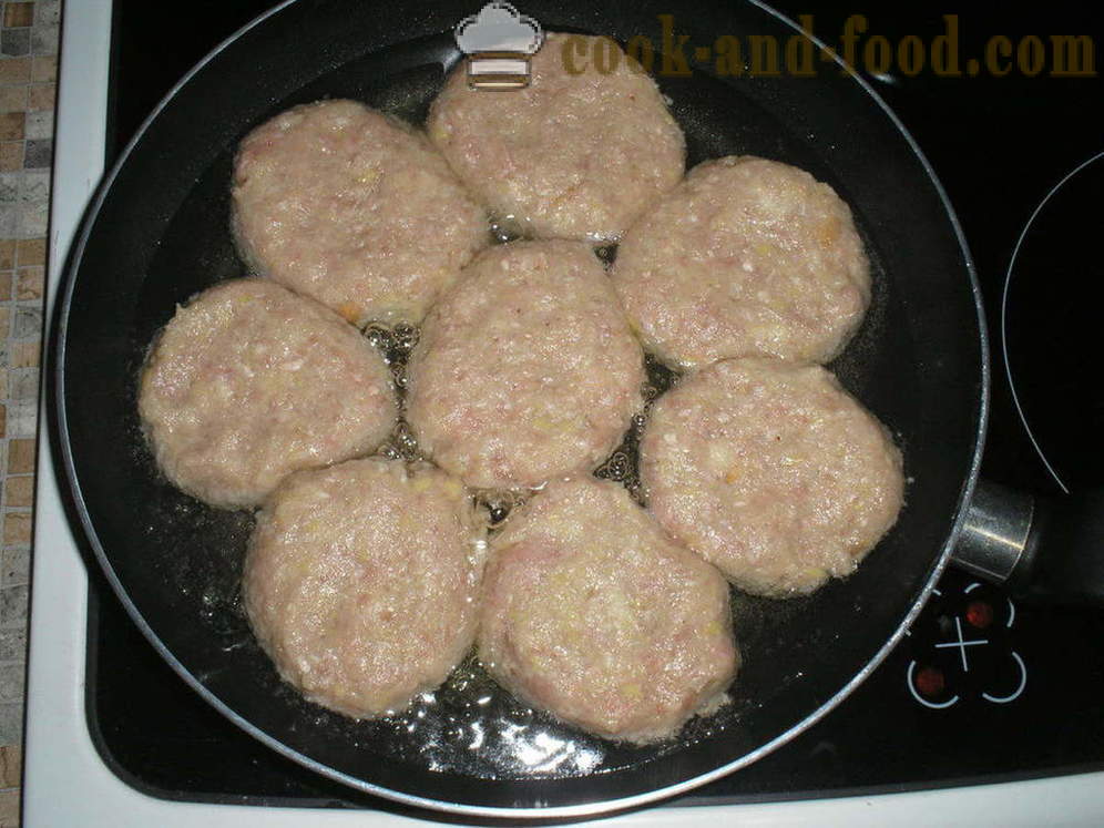 Deliciosas hamburguesas caseras de carne picada - cómo cocinar hamburguesas en casa, fotos paso a paso de la receta