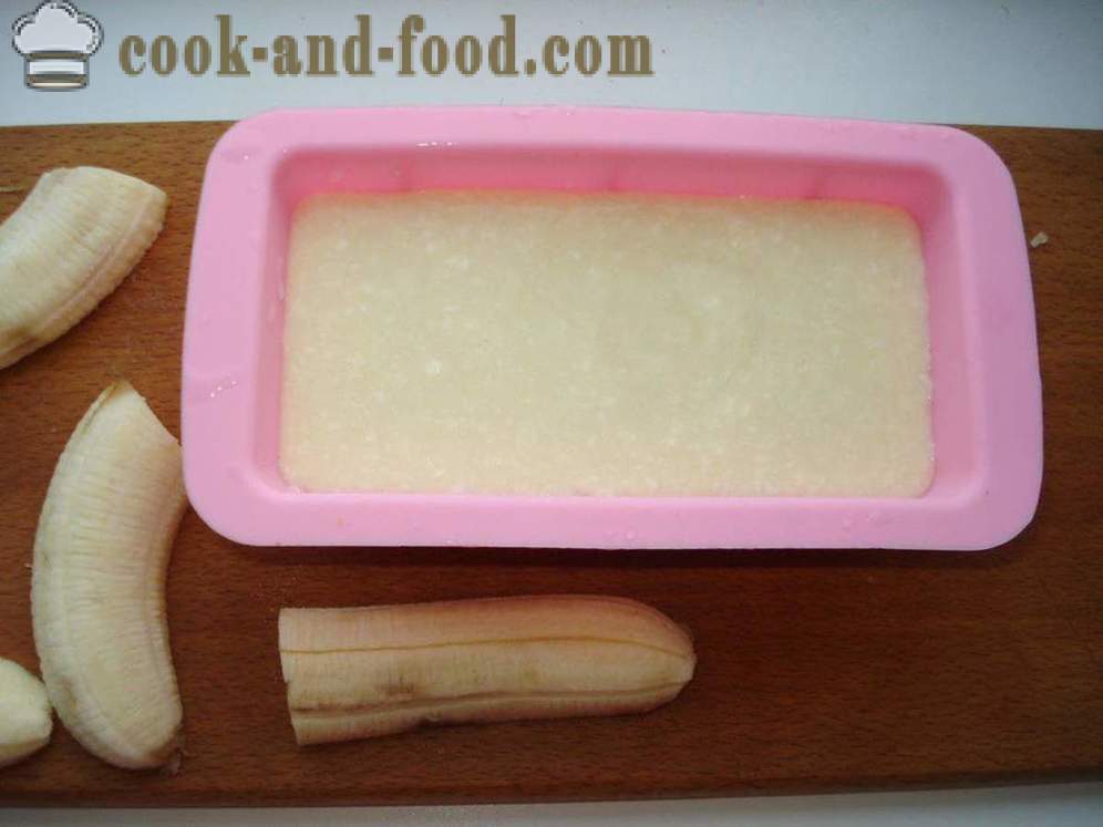 Postre de la cuajada con gelatina y plátano sin hornear - cómo cocinar el postre tarta de queso con gelatina, un paso a paso de la receta fotos